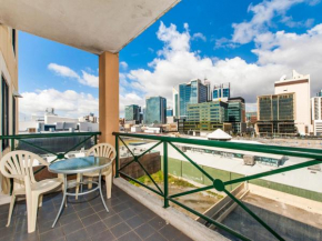 James On The Park - Executive Escapes, Perth